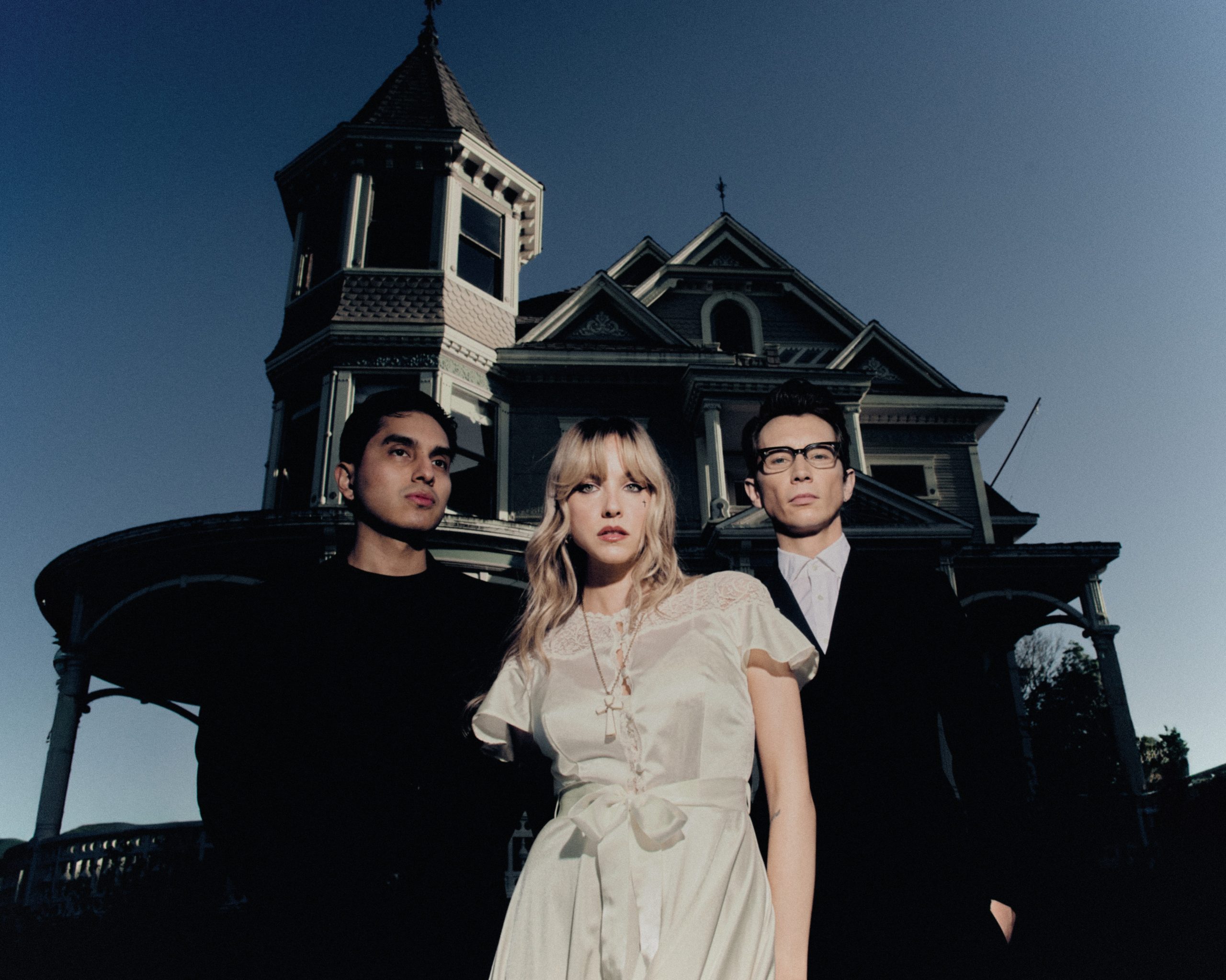 Packshot of Sunday (1994)